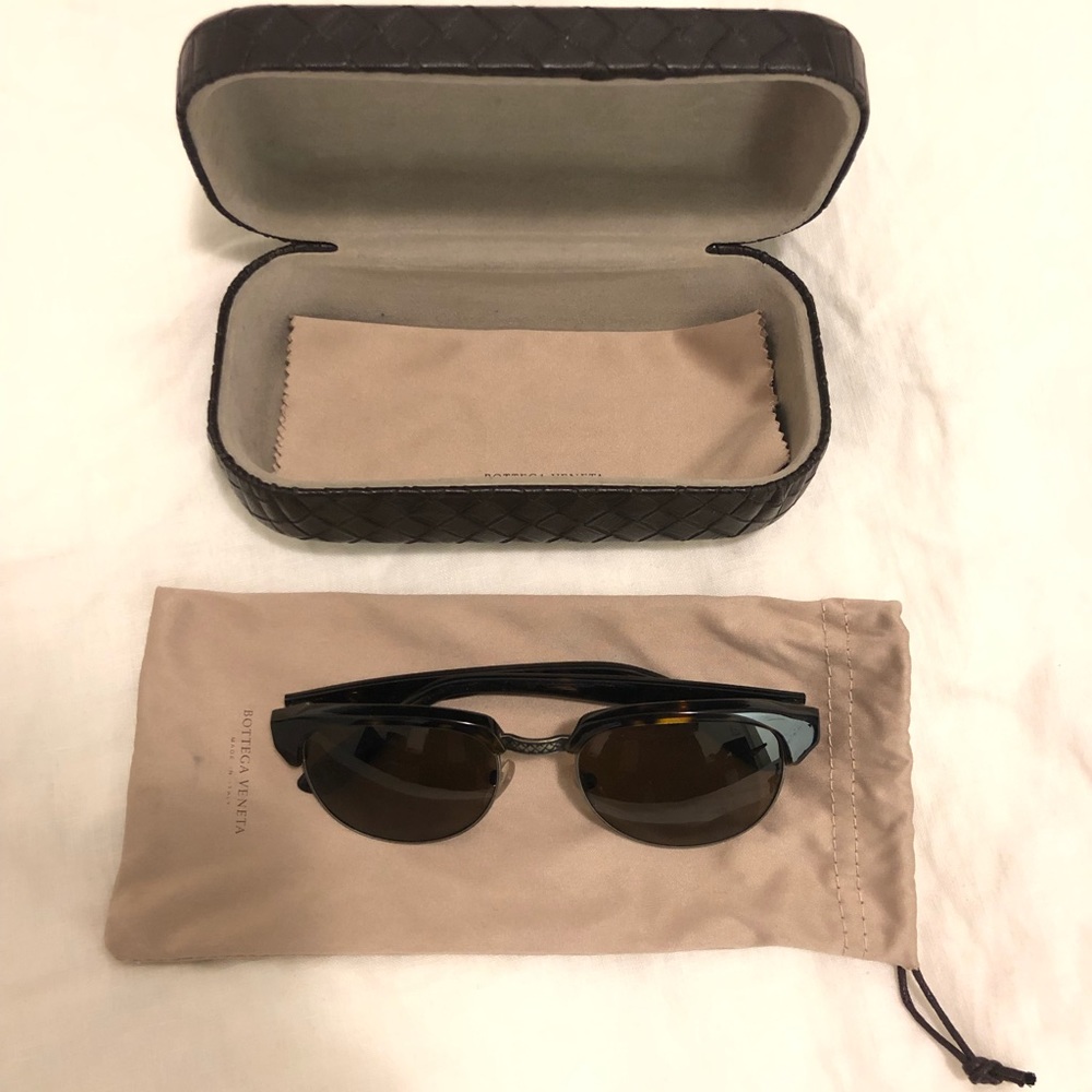 Bottega Veneta Sunglasses